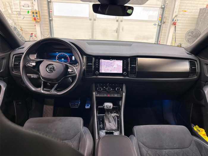 Škoda Kodiaq 2,0 TSI Sportline DSG 4x4 na operativní leasing