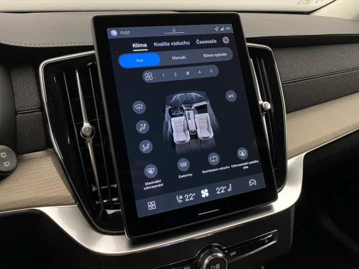 Volvo XC90 B5 AWD AUT BRIGHT PLUS 7míst na operativní leasing