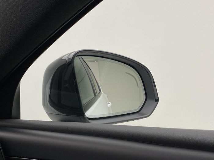 Volvo EC40 BLACK EDITION SINGLE EXT ULTRA Edition na operativní leasing