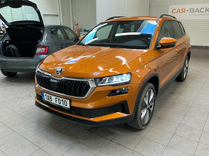 Škoda Karoq 1,5 TSI Style na operativní leasing