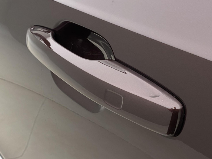 Volvo XC90 T8 AWD Plug-in BRIGHT PLUS 7m na operativní leasing