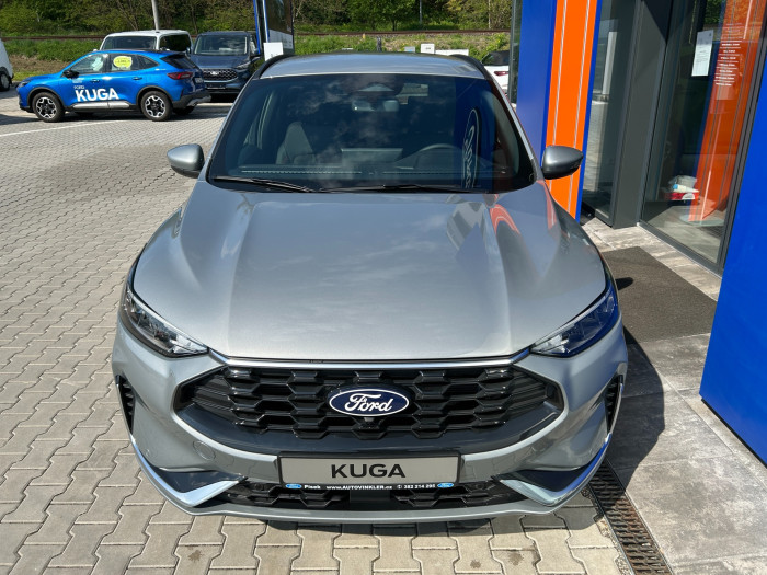 2.5Hybrid PHEV 178kW Titanium na operativní leasing