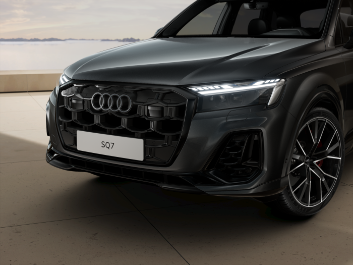 Audi SQ7 SUV V8 TFSI quattro 373 kW na operativní leasing