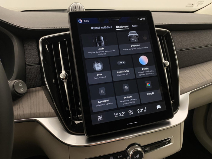 Volvo XC90 B5 AWD AUT BRIGHT PLUS 7míst na operativní leasing