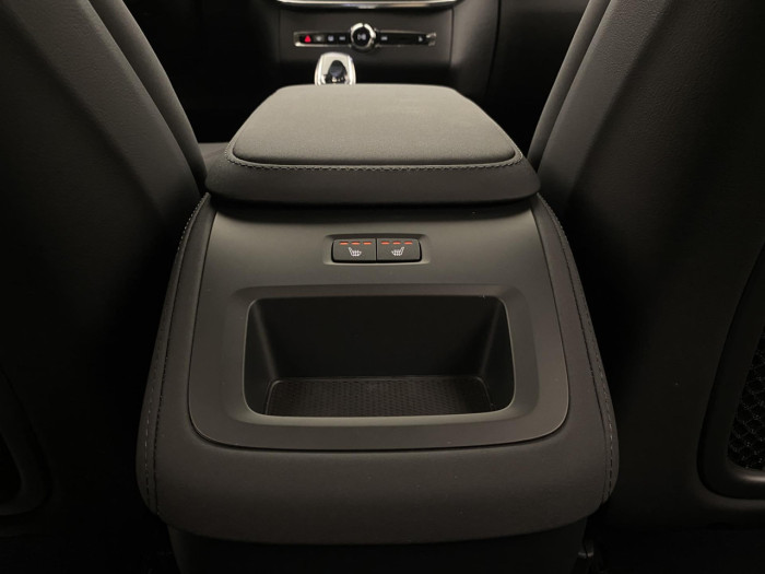 Volvo XC90 B5 AWD AUT BRIGHT PLUS 7míst na operativní leasing