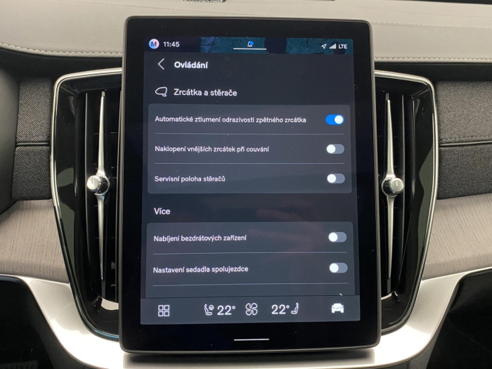Volvo XC90 T8 AWD Plug-in DARK PLUS 7m na operativní leasing