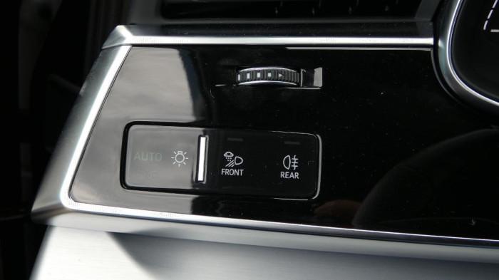 Audi Q7 50 TDI quattro Tiptronic S lin na operativní leasing