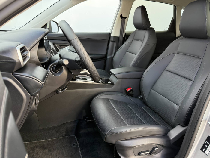 MG ZS Hybrid+ Exclusive AT 1,5 / 145kW na operativní leasing