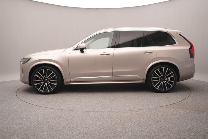 Volvo XC90 B5 AWD AUT BRIGHT ULTRA 7míst na operativní leasing