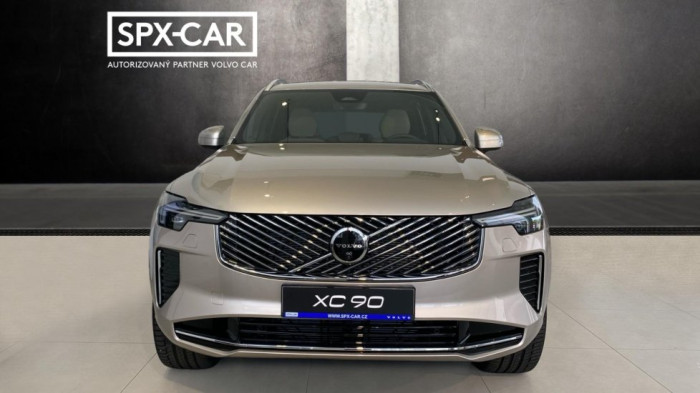 Volvo XC90 PLUS BRIGHT, B5 AWD, 184+10 kW / 250+14 HP na operativní leasing