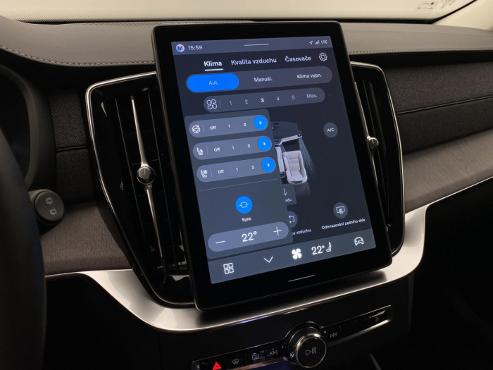 Volvo XC90 T8 AWD RECHARGE DARK PLUS 7m na operativní leasing