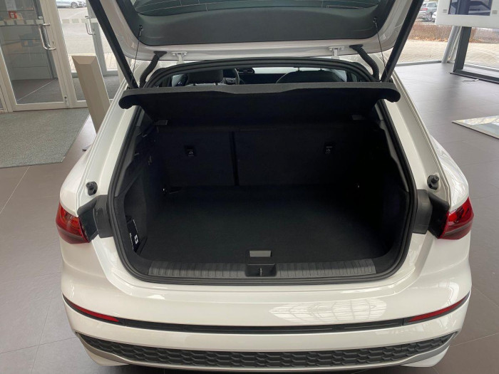 Audi A3 Spb 35 TFSI Stronic na operativní leasing