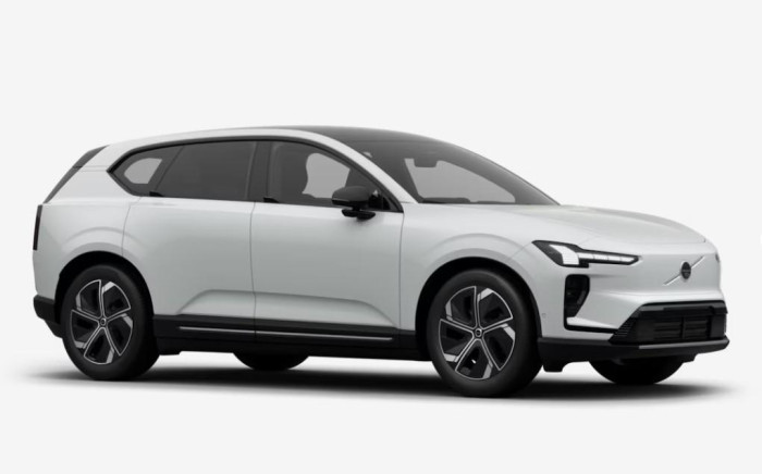Volvo EX60 PURE ELECTRIC PLUS na operativní leasing