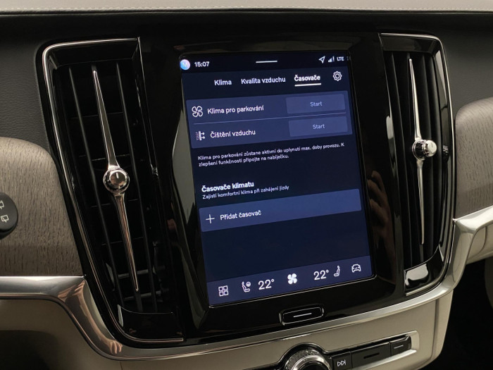 Volvo V90 T6 AWD Plug-in BRIGHT PLUS na operativní leasing