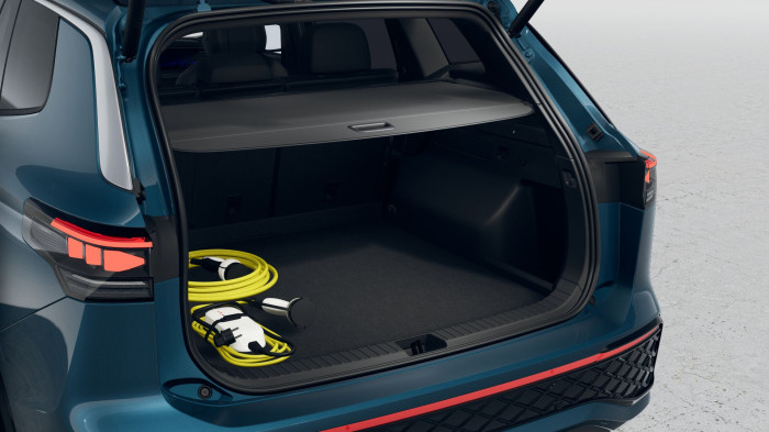Volkswagen Tayron R-Line People 2,0 TSI 150 kW 4MOT na operativní leasing