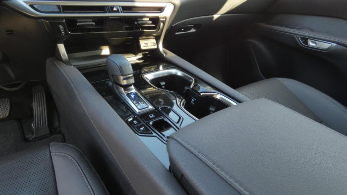 Lexus RX 350h 2.5 HEV 4x4 E-Four e-CVT Execu na operativní leasing