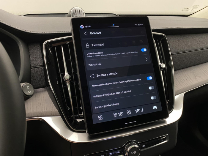 Volvo XC90 T8 AWD Plug-in BRIGHT ULTRA na operativní leasing