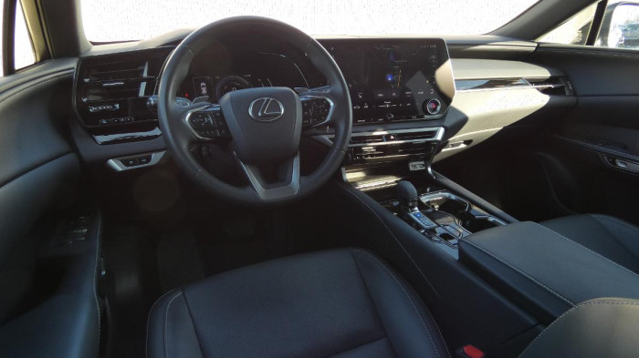 Lexus RX 350h 2.5 HEV 4x4 E-Four e-CVT Comfo na operativní leasing