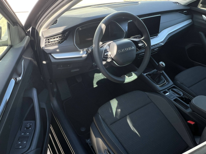 Škoda Octavia Combi Combi Classic 6MP 1,5TSI / 85kW na operativní leasing