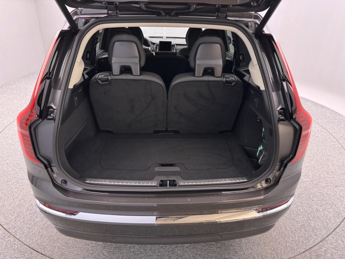 Volvo XC90 B5 AWD AUT BRIGHT ULTRA 7-míst na operativní leasing