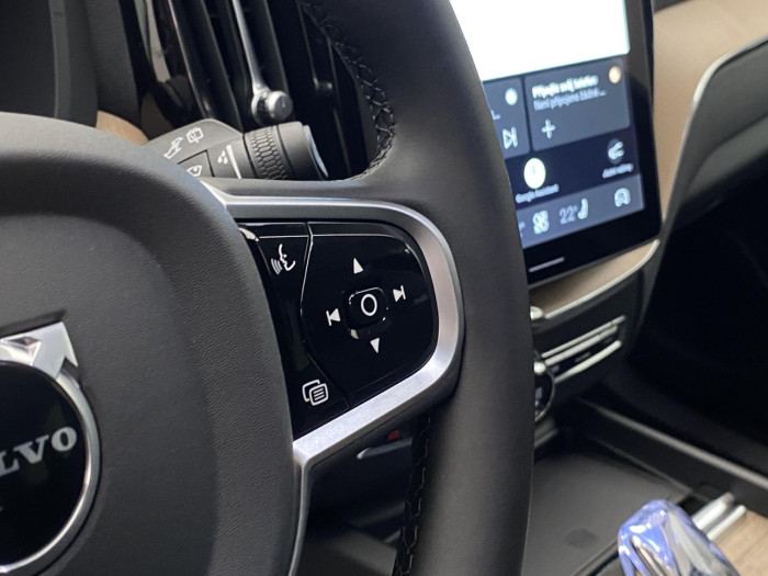 Volvo XC60 T6 AWD AUT BRIGHT PLUS na operativní leasing