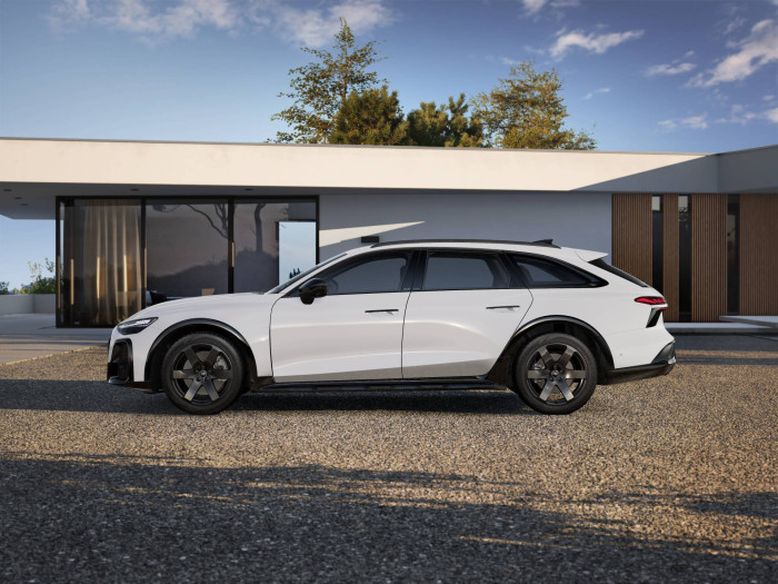 Audi A6 Allroad e-hybrid quattro 270kW na operativní leasing