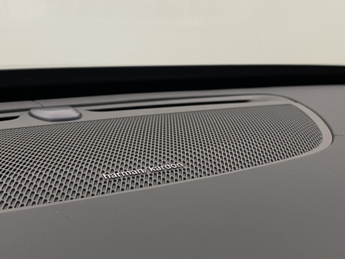 Volvo XC90 B5 AWD BLACK EDITION PLUS 7 na operativní leasing