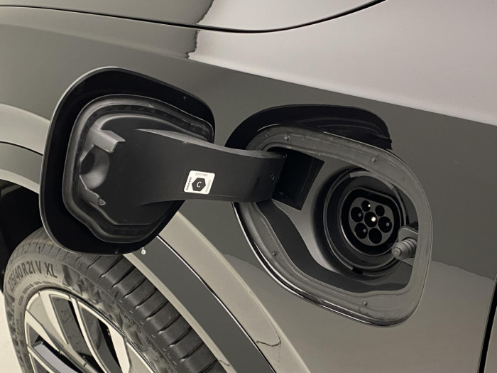 Volvo XC90 T8 AWD RECHARGE BRIGHT PLUS 7m na operativní leasing