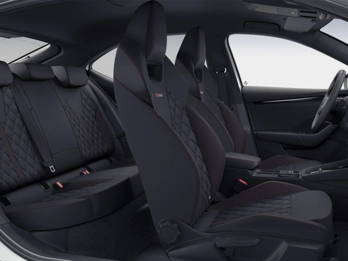Škoda Octavia RS 2.0 TSI 195 kW Benzín Automatická převodovka na operativní leasing