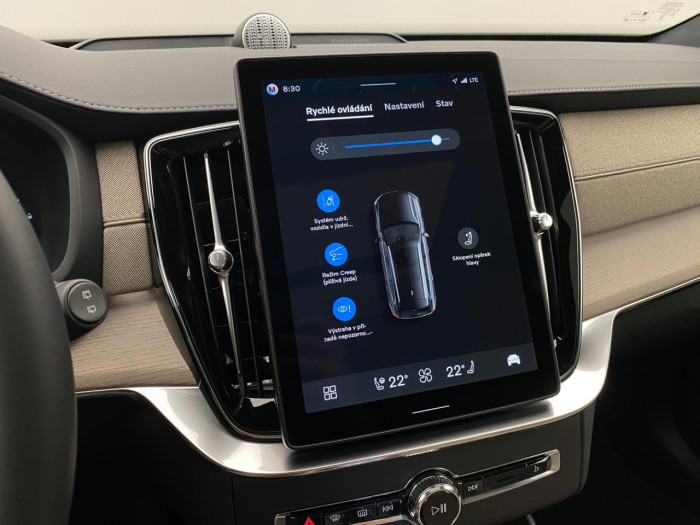 Volvo XC90 T8 AWD Plug-in BRIGHT ULTRA na operativní leasing
