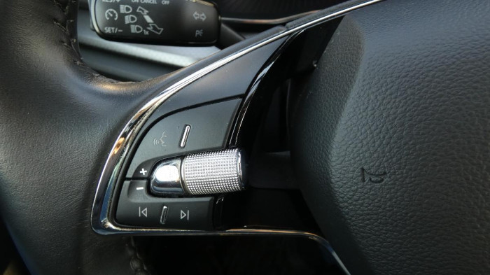 Škoda Octavia Combi 2,0 TDI Ambition na operativní leasing