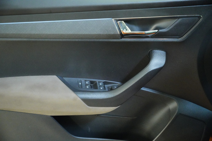 Škoda Karoq 1.0 TSI 81 kW Style na operativní leasing