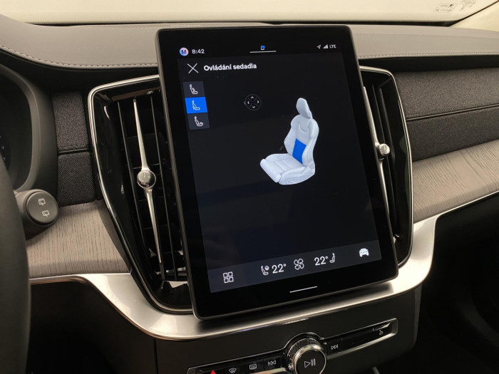 Volvo XC90 B5 AWD AUT BRIGHT ULTRA 7míst na operativní leasing