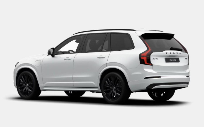 Volvo XC90 T8 AWD BLACK EDITION PLUS 7m na operativní leasing