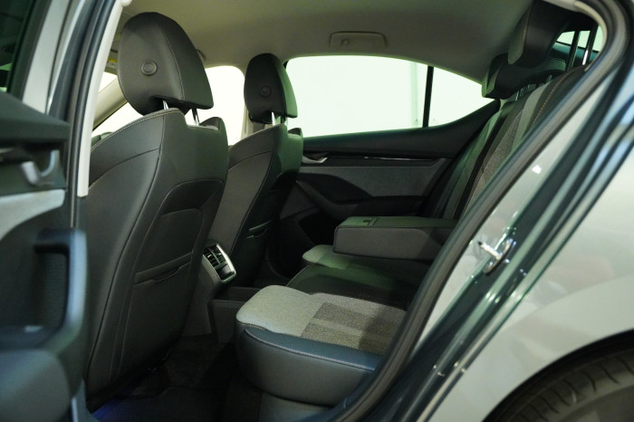 Škoda Octavia 2.0 TDI 110 kW Top Selection na operativní leasing