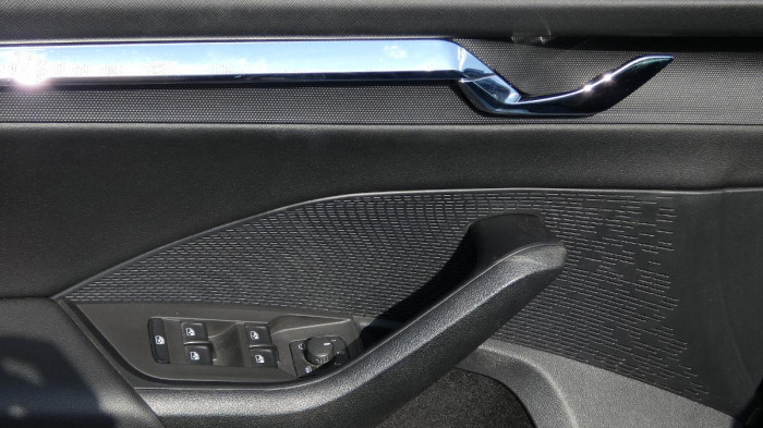 Renault Trafic Blue dCi 110k L2H1P2 Advance na operativní leasing