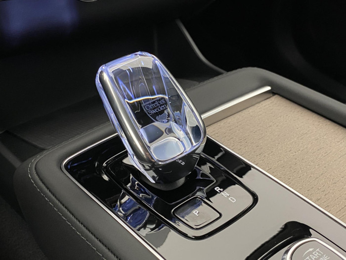 Volvo XC90 T8 AWD RECHARGE BRIGHT PLUS 7m na operativní leasing