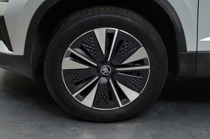 Škoda Karoq 1.5 TSI 110 kW Top Selection na operativní leasing