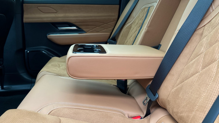 Mazda 6e 68.8 kWh Takumi Plus - Jet Black na operativní leasing