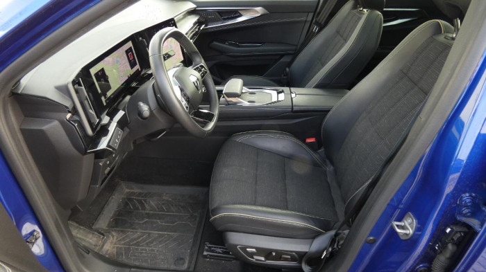 Renault Austral 1.3 MHEV 160 Iconic na operativní leasing
