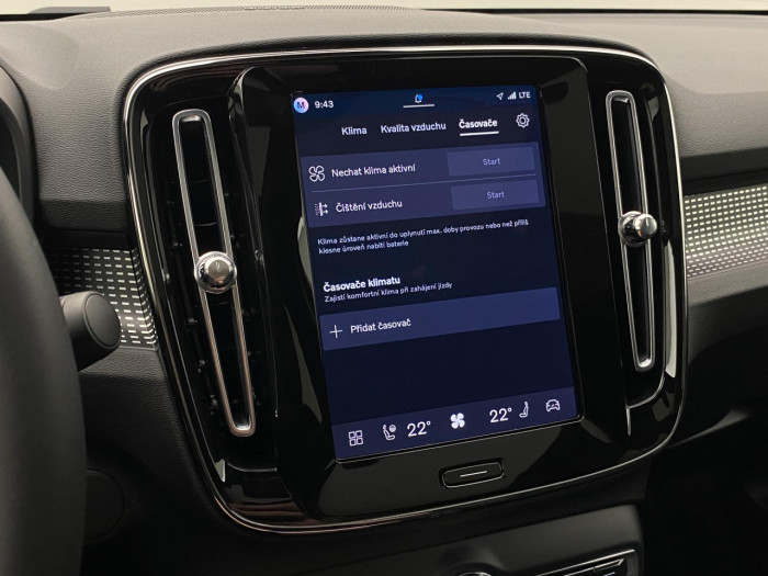 Volvo EC40 BLACK EDITION SINGLE EXT ULTRA Edition na operativní leasing