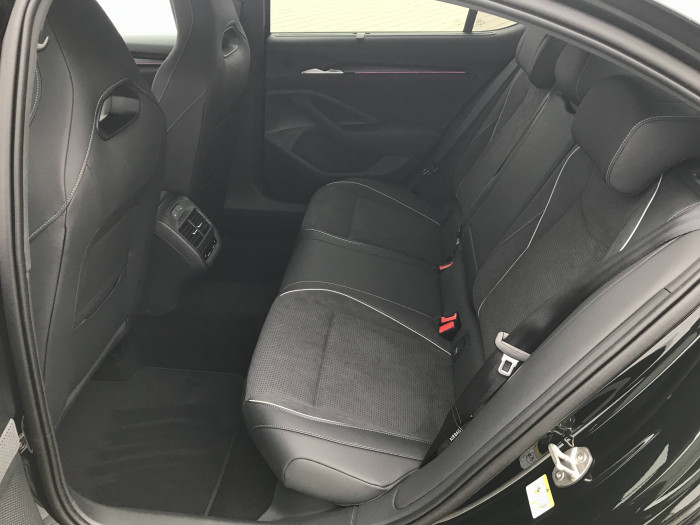 Škoda Superb Sportline 7DSG 2,0TDI / 110kW na operativní leasing