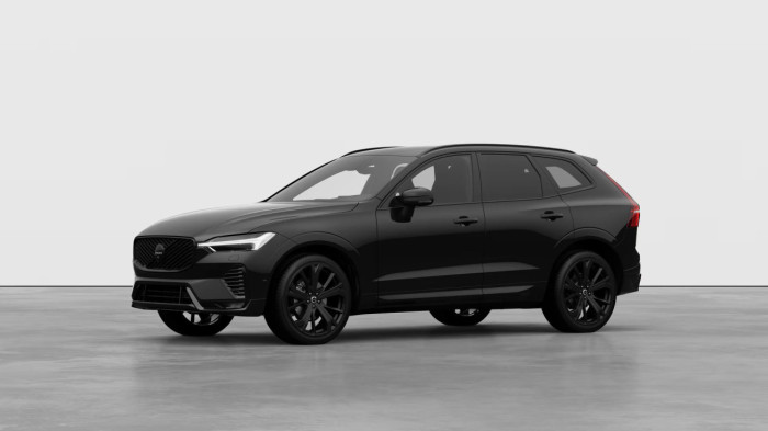 Volvo XC60 B5 AWD AUT PLUS BLACK EDITION na operativní leasing