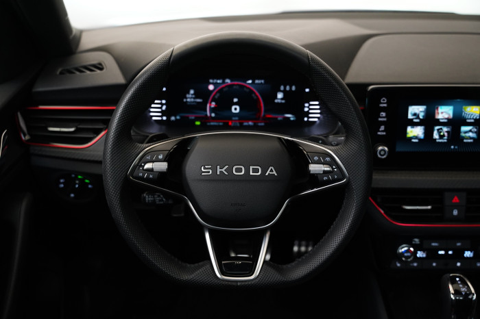 Škoda Scala 1.0 TSI 85 kW DSG Monte Carlo na operativní leasing