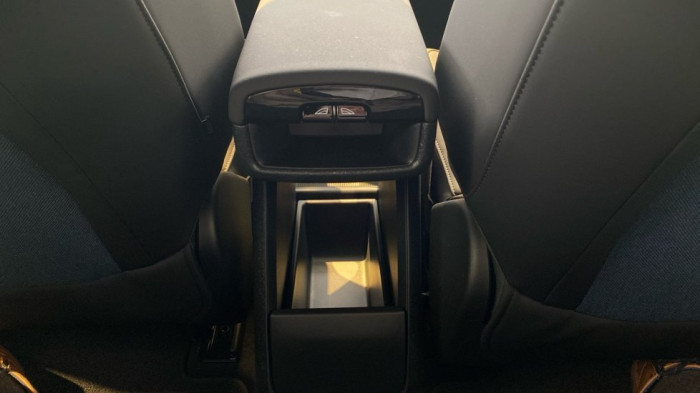 Volvo EX30 CORE, Single Motor, 200 kW / 272 HP na operativní leasing