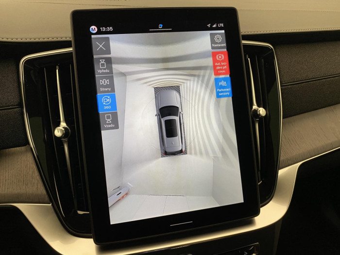 Volvo XC90 T8 AWD RECHARGE BRIGHT ULTRA na operativní leasing