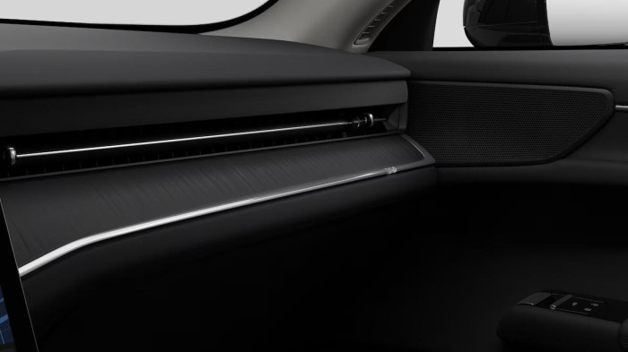 Volvo ES90 PURE ELECTRIC CORE na operativní leasing