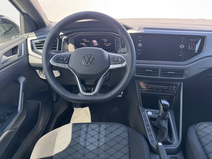 Volkswagen Taigo R-Line People 7DSG  1,0TSI / 85kW na operativní leasing