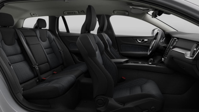 Volvo V60 B4 AUT CORE na operativní leasing