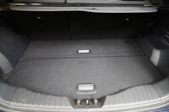 Ssang Yong Tivoli 1.5 T-GDI 120 kW Fizz na operativní leasing